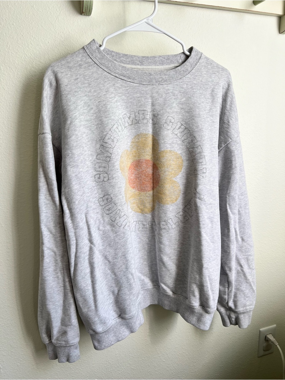 Aerie Women's Gray Floral Graphic Crewneck Sweatshirt